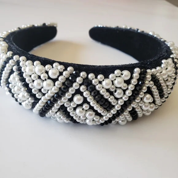 Luxury Faux Pearl and Black Beaded  Female Baroque Sponge Headband - Picture 2 of 6